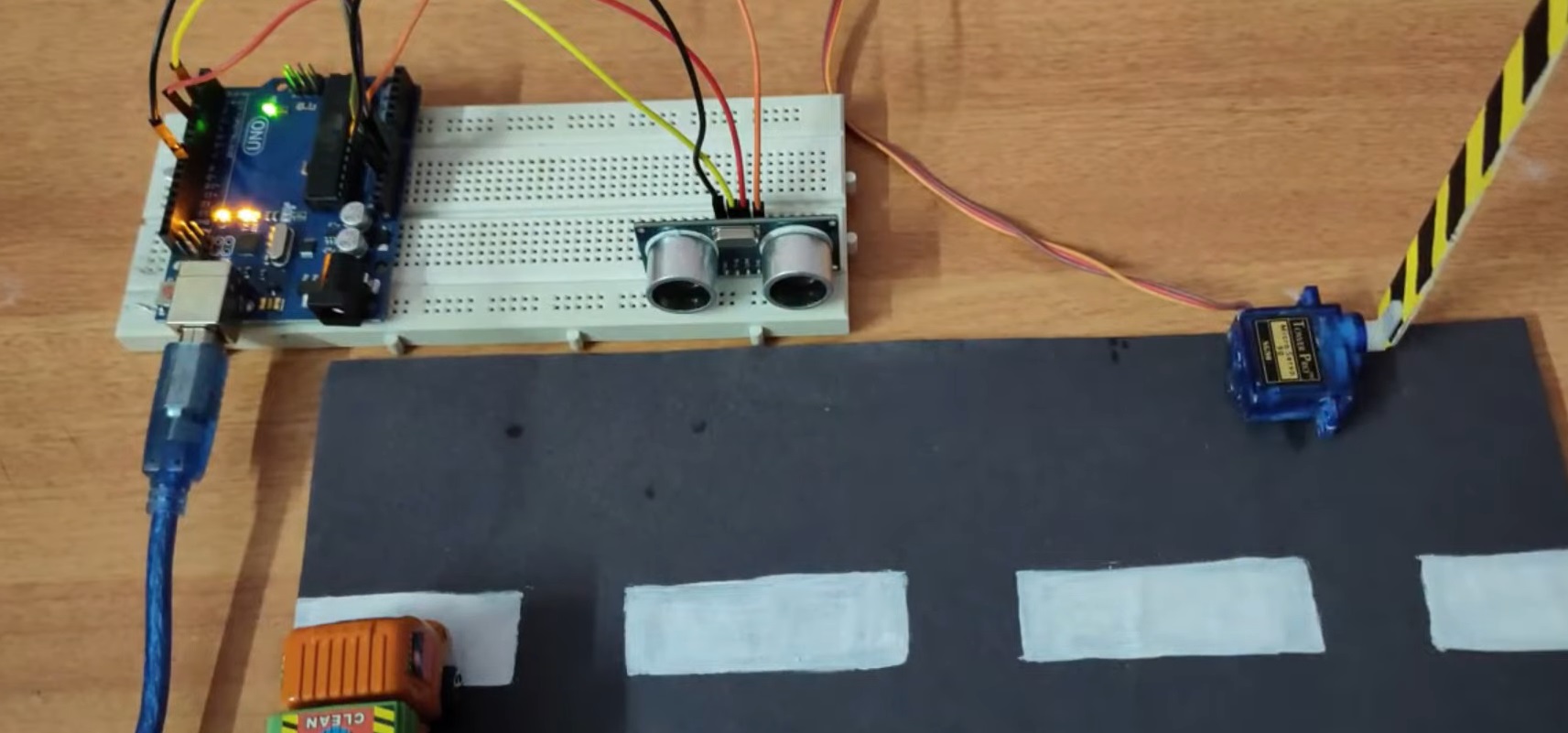 Automatic Toll Gate using Arduino Project Model - Tech Discovery Hub